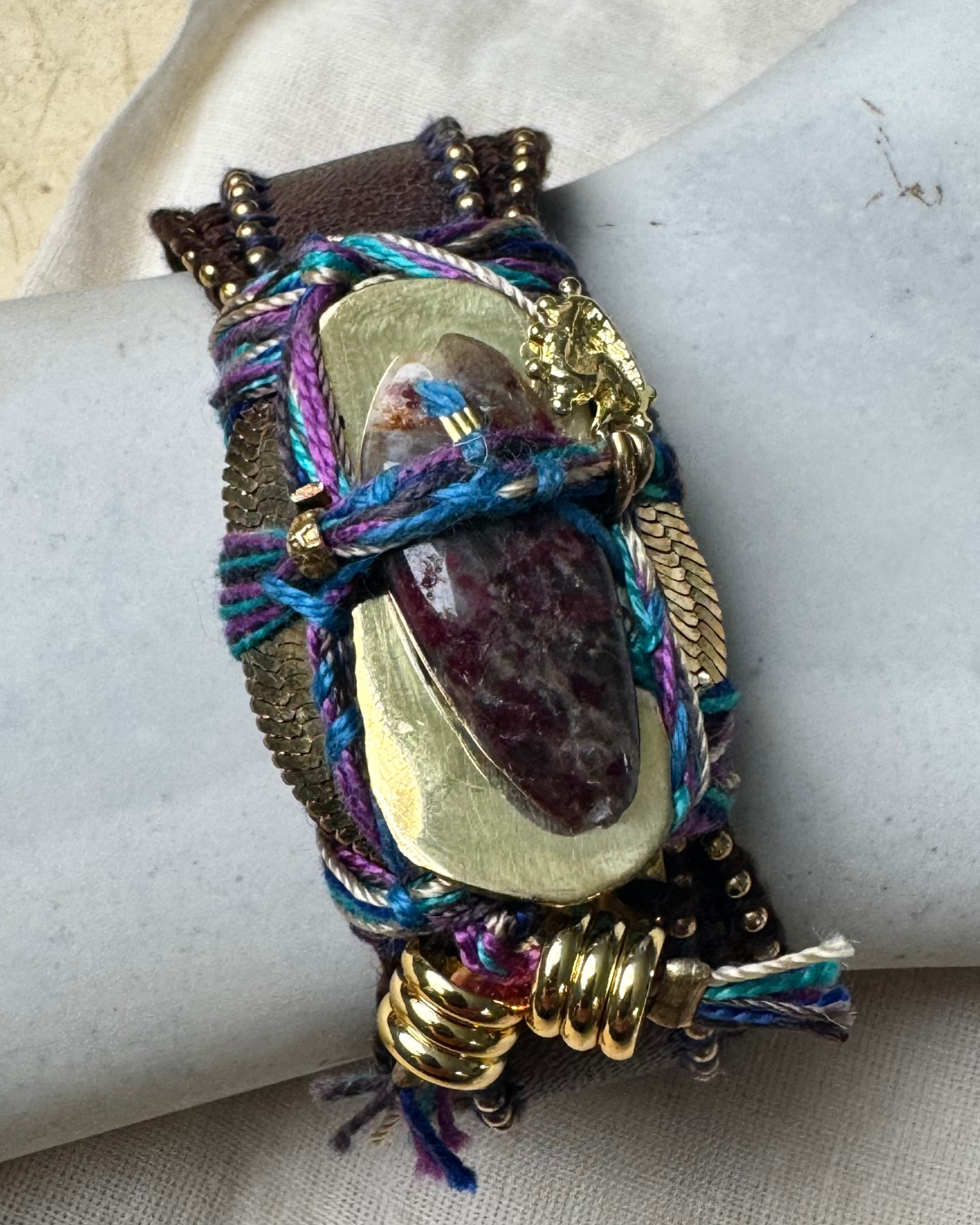 Artéfact Band – Dark Chocolate Italian Leather with Elbaite Gemstone