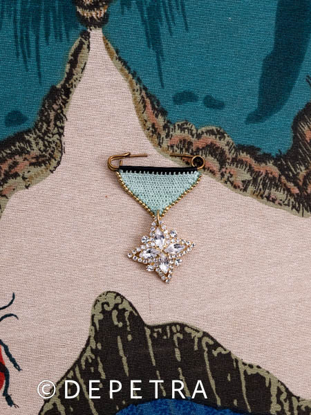 Vintage Swarovski Star Triangular Pin