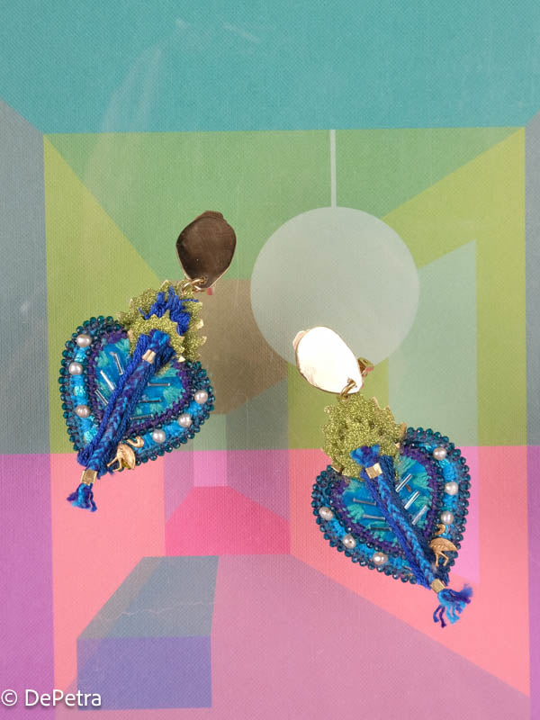 When I'm feeling spiritual I wear my Sacred Hart shaped earrings. Make a perfect gift for yourself or for someone special in your life. Preorder